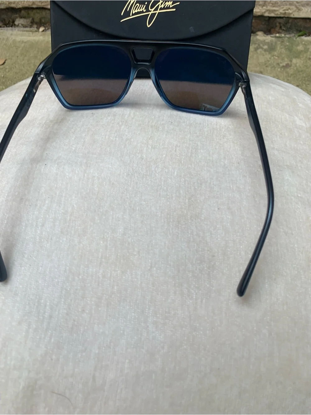 NWT Maui Jim Wedges Polarized - Matte Black Fade - Blue Mirror w/ case